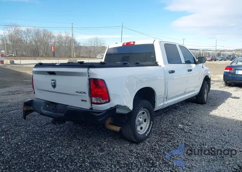 2016 Ram 1500 Tradesman из США, поврежденный, VIN 1C6RR7KG2GS377273